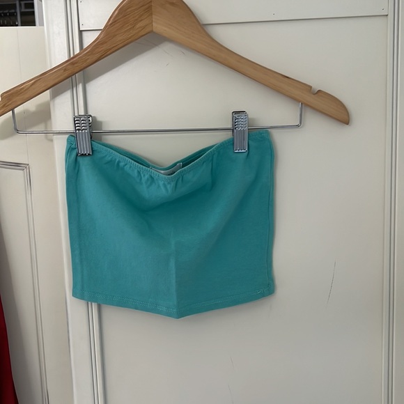 INAMORATA Blue Crop Top - Picture 2 of 6